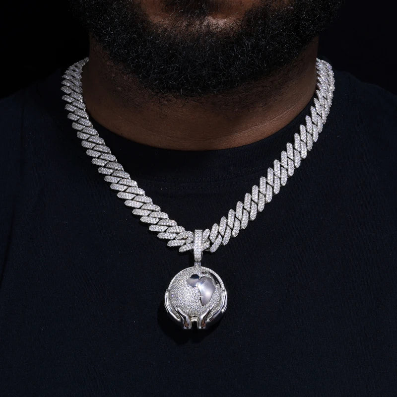 Moissanite VVS1 925 Silver Globe of Power Pendant