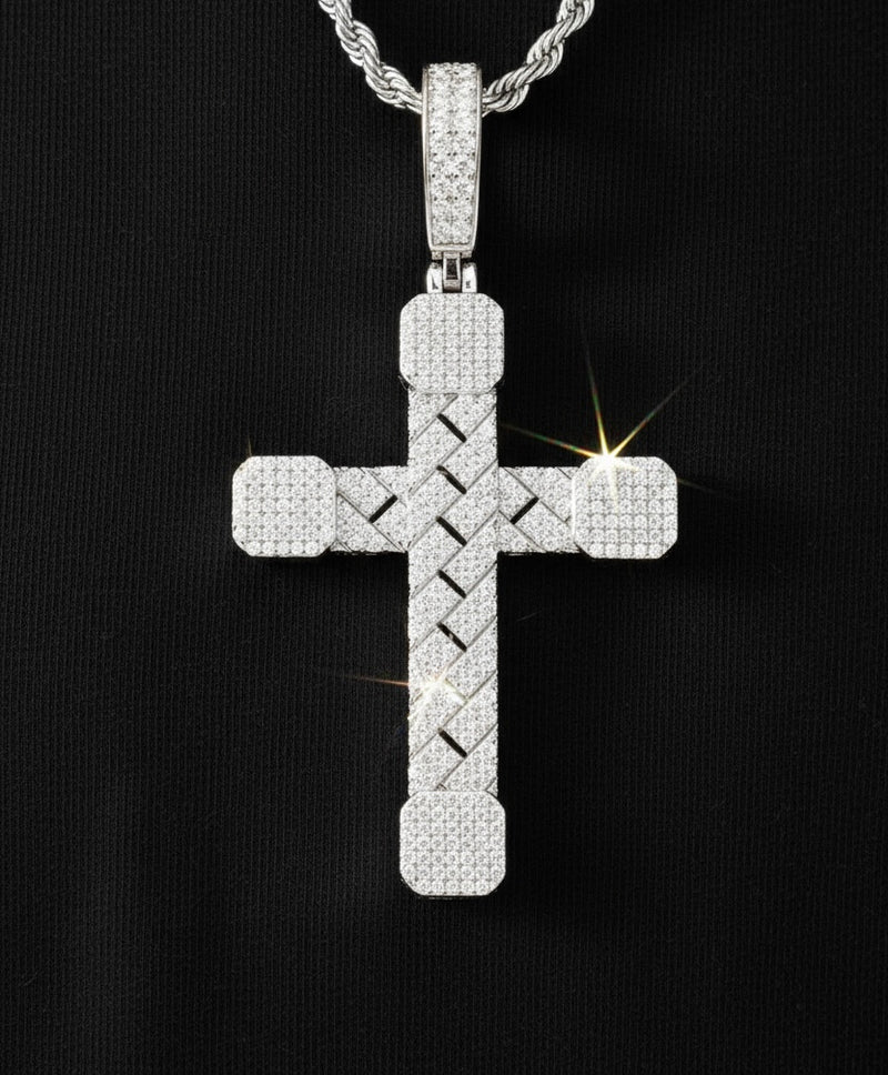 Moissanit VVS1 925 sølv Seraphic Cross vedhæng – Divine Brilliance (Består diamanttester)