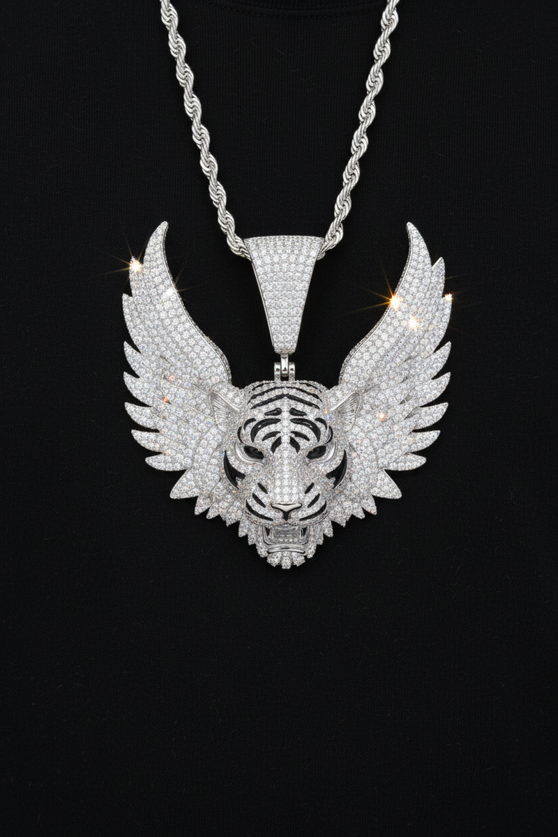 Moissanite VVS1 925 Silver Winged Tiger Pendant