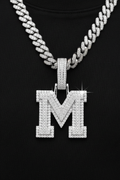 Crochadán Litreach Saincheaptha Airgid Moissanite VVS1 925 (Pasann sé sa Tástálaí Diamant)